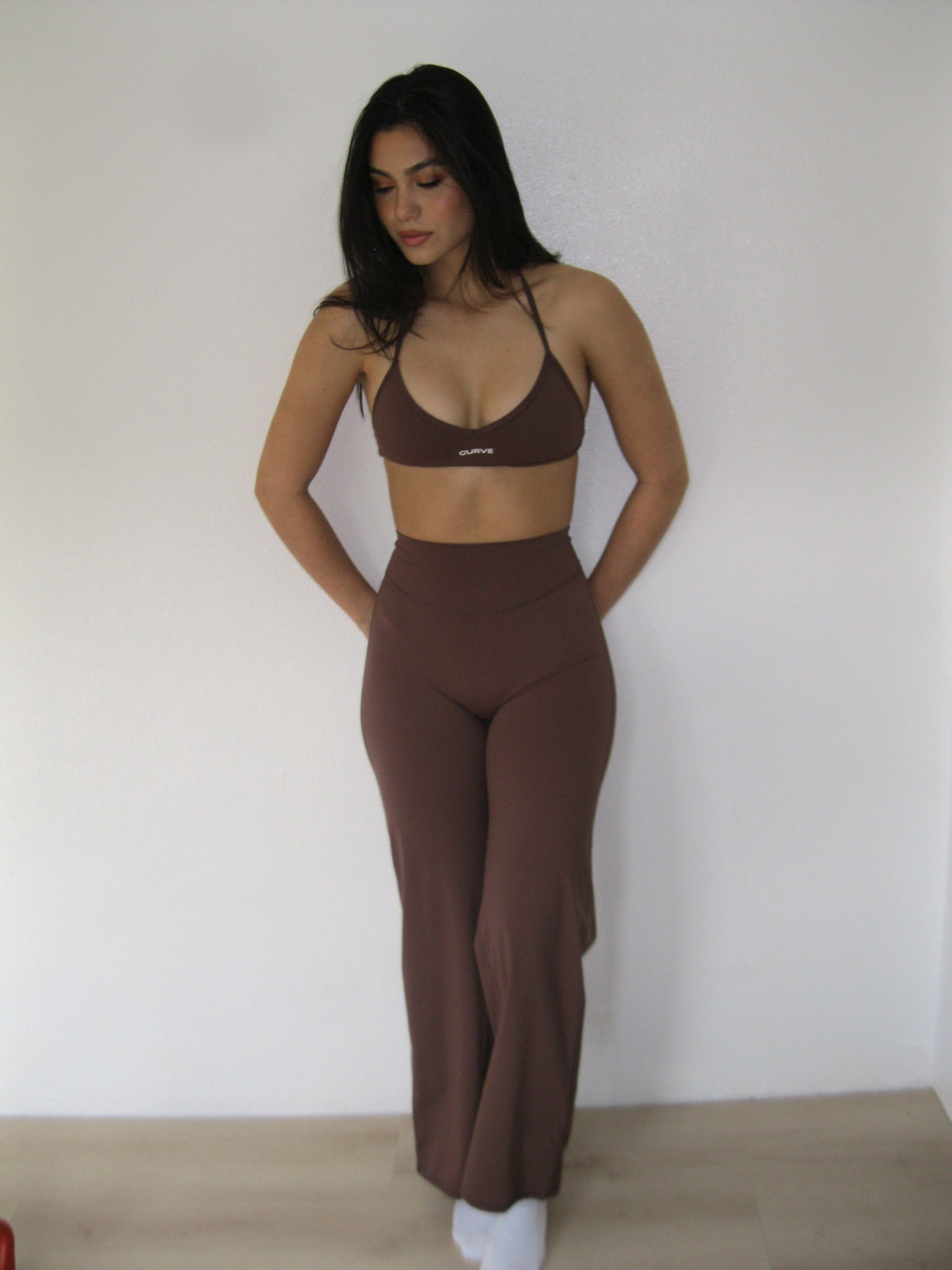 The Form Flare Pant - Cocoa