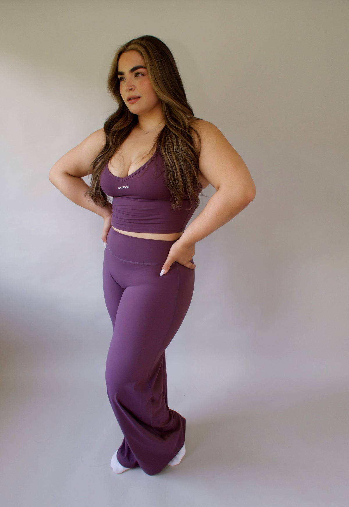 AURA — PLUM HALTER