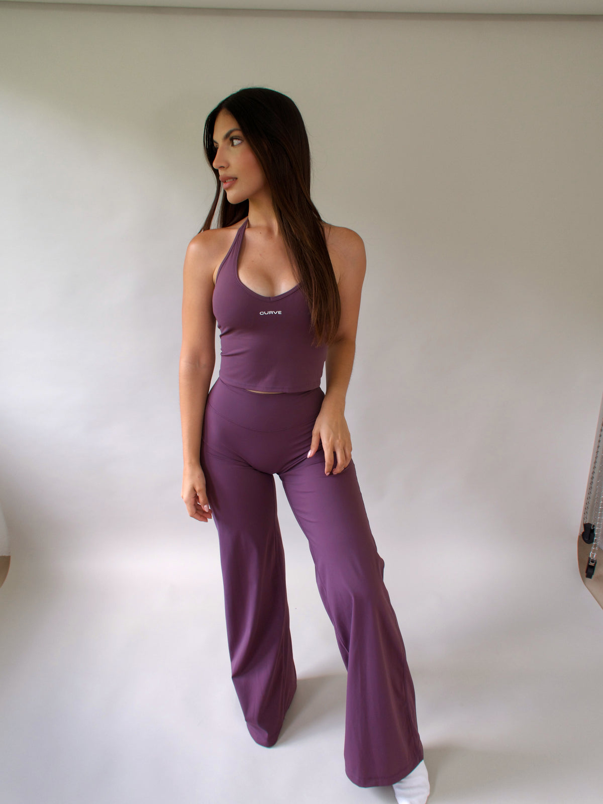 AURA — PLUM HALTER