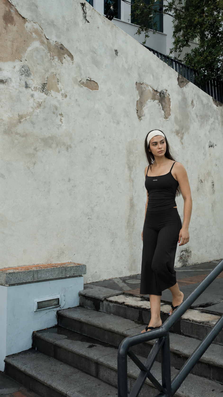 Mode Tank — Black